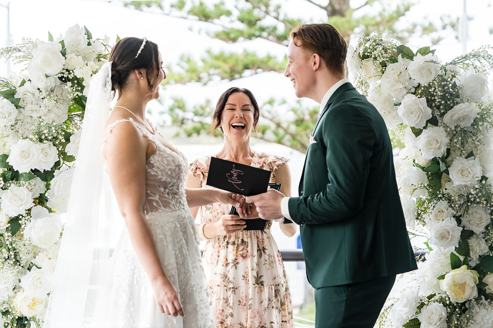 Your Dream Wedding in Caloundra: Sun, Sea, and Celebrations!  Sunshine  Coast Photographer